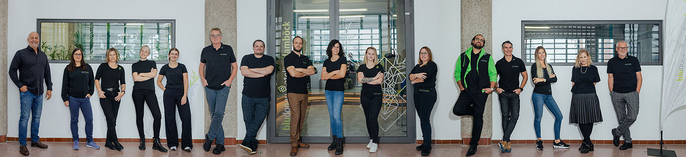 Teamfoto blu donau